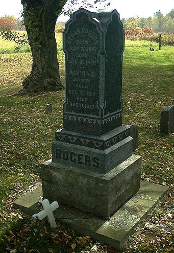 Graves of Ethan Rogers, photo © 2001 by Cheryl Maybee Smith