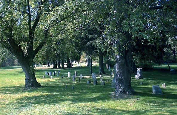 Rogers Cemetery, photo by Cheryl Maybee Smith, © 2001